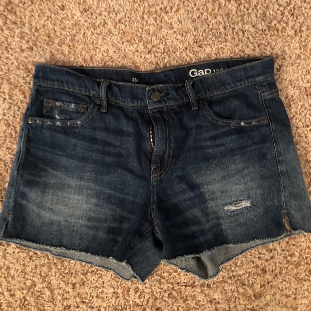 Gap Shorts